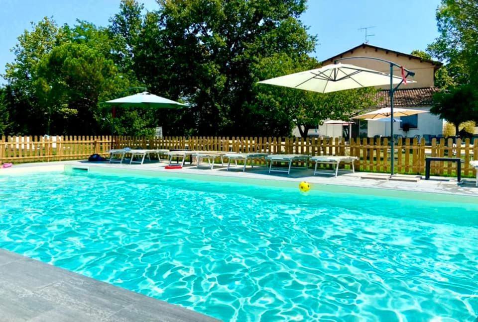 Il Bianconiglio R&B Bed and Breakfast Carraie Exterior foto
